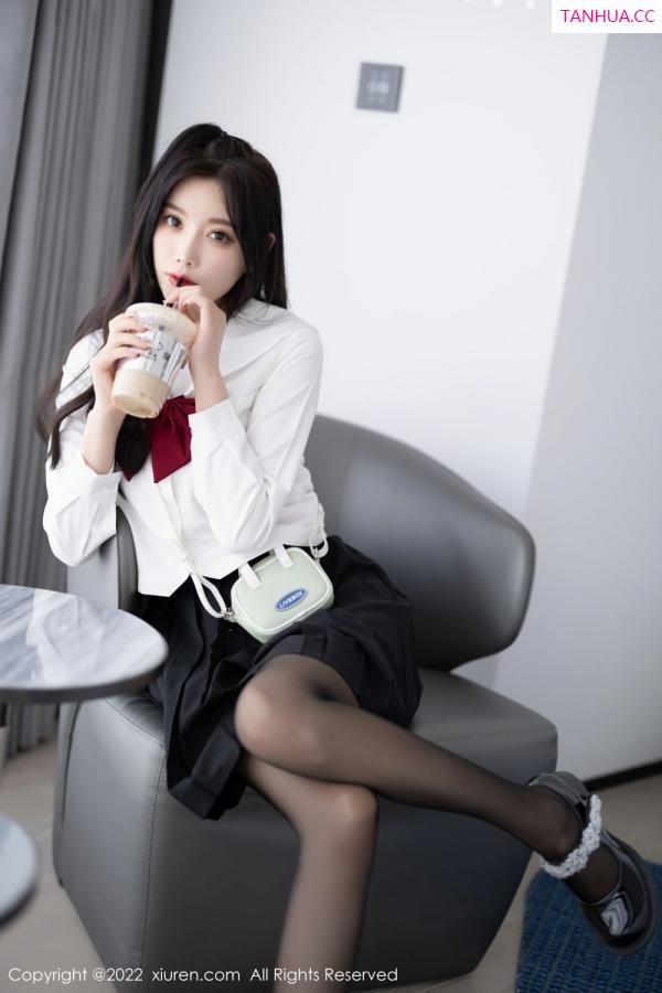 杨晨晨 sugar小甜心CC [XiuRen]高清写真图 2022.11.08 No.5823 杨晨晨Yome第13张图片
